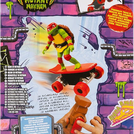 Teenage Mutant Ninja Turtles Toy, Raphael Half Pipe RC Skate Vehicle with Tricks, 2.4 GHz Remote Control TMNT Ninja Turtle Toy, Mutant Mayhem, Ages 5+