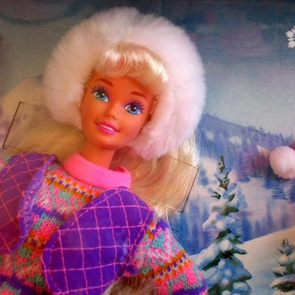 BARBIE WINTER HOLIDAY Set SLEDDING FUN w 4 DOLLS (Skipper, Kelly, Stacie & Barbie), Koko (Dog), SLED & More (1995)