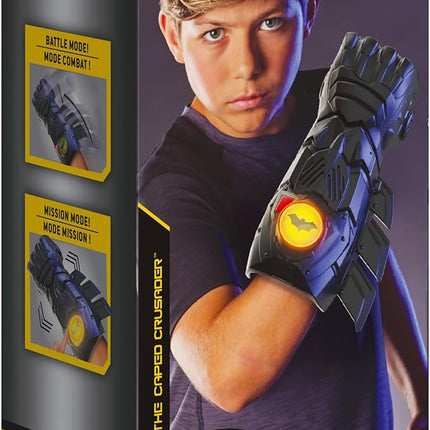Batman, Interactive Gauntlet with Over 15 Phrases and Sounds, Halloween Costume for Kids Toys for Boys Aged 4 and Up