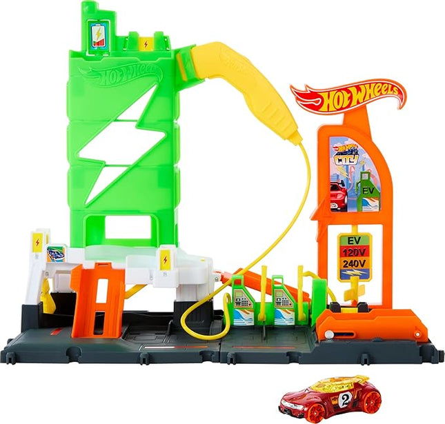 Hot Wheels City Track Set, Super Recharge Fuel Station Playset with EV Chargers & 1:64 Scale Toy Car