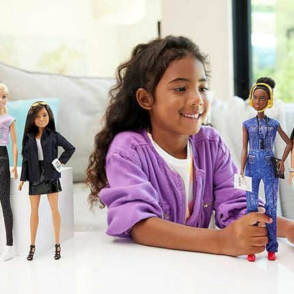 Barbie Careers Set of 4 Dolls & Accessories, Women in Film with Studio Executive, Director, Cinematographer & Movie Star in Removable Looks