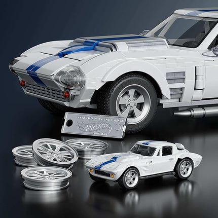 Hot Wheels Elite Series Building Set, Corvette Grand Sport with 918 Pieces, Realistic Details and Custom Decals, Adult Collectors and Kids Ages 10+