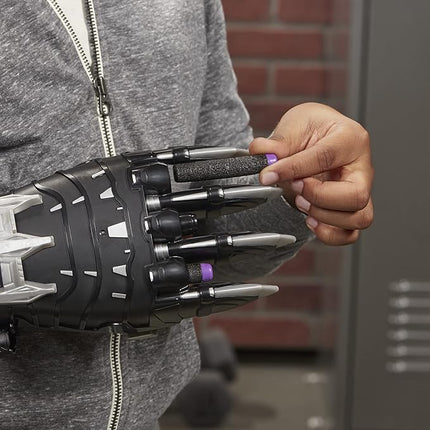 Marvel Nerf Power Moves Black Panther Power Slash Claw, Dart-Launching Toy for Kids Roleplay, 5+ (Amazon Exclusive)