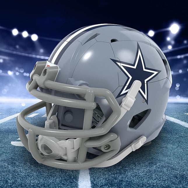 Transformers NFL Dallas Cowboys Starblitz 5.5-Inch Action Figure Changes from Robot to Helmet, Football Toys for Ages 8+