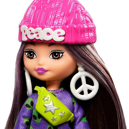 Barbie Extra Mini Minis Doll with Brunette Hair, Alien Sweater Dress & Peace Sign-Themed Accessories & Stand, 3.25-inch