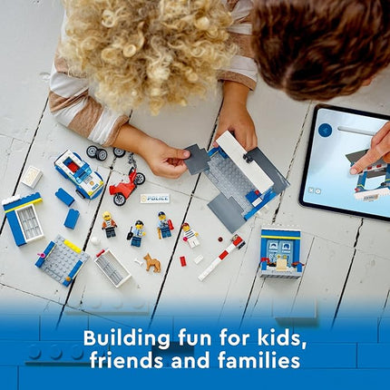 LEGO City Police Station Chase 60370, Playset with Car Toy and Motorbike, Breakout Jail, 4 Minifigures and Dog Figure, Toys for Kids 4 Plus Years Old