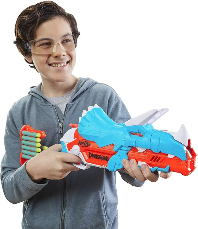 Nerf DinoSquad Tricera-Blast Blaster, Break-Open 3-Dart Loading, 12 Nerf Darts, Dart Storage, Triceratops Dinosaur Design