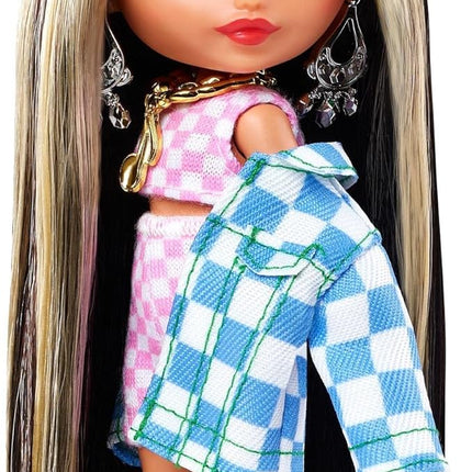 Barbie Extra Minis Doll #2 (5.5 in) Wearing Checkered 2-Piece Fashion & Jacket, with Doll Stand & Accessories Including Shutter Sunglasses and Boombox, Gift for Kids 3 Years Old & Up