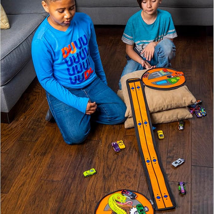 Hot Wheels Tara Toy: ZipBin Wheelie Track Pack - Unzips Into A Racetrack Mat, Holds 100 Toy Cars, Storage & Play, Circle Tire Design, Kids Ages 3+