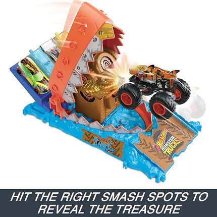 Hot Wheels Monster Trucks Arena Smashers Treasure Chomp Challenge Playset with 1:64 Scale Tiger Shark Toy Monster Truck & 1 Crushed Car