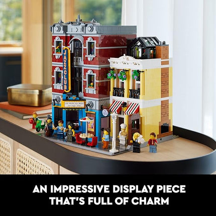 LEGO Icons Jazz Club 10312 Building Set for Adults and Teens, A Collectible Gift for Musicians, Music Lovers, and Jazz Fans, Includes 5 Detailed Rooms Within The Music Venue and 8 Minifigures