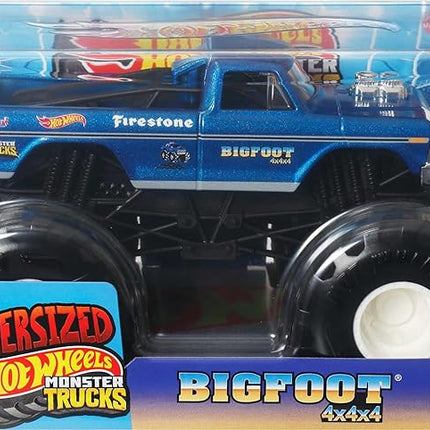 Hot Wheels Monster Trucks, Oversized Monster Truck, 1:24 Scale Die-Cast Toy Truck with Giant Wheels and Cool Designs