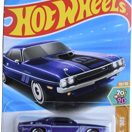 Hot Wheels '70 Dodge Hemi Challenger, HW '70s vs '90s 10/10 [Purple] 164/250