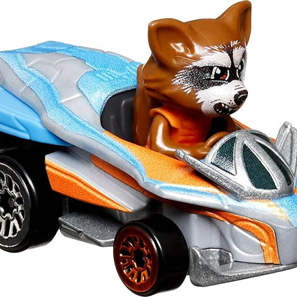 Hot Wheels Marvel RacerVerse 5-Pack of Die-Cast 1:64 Scale Toy Cars with Character Drivers, Use On or Off Hot Wheels Track
