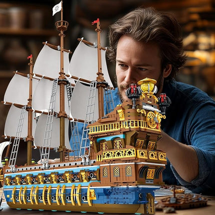 Reobrix Royal Pirate Ship Building Set for Adults, 2858-Piece Large Model Ship, Collectible Luxury Display Pirate Ship Model 66011, Architecture Set Gifts for Maritime Lovers 14+