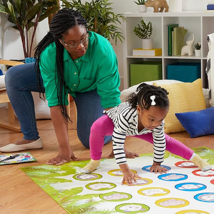 Hasbro Gaming Twister Junior Game, Animal Adventure 2-Sided Mat, 2 Games in 1, Party Game for Kids Ages 3 and Up and 2-4 Players (Amazon Exclusive)