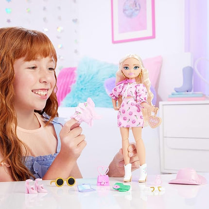 Barbie Dream Besties Festival Looks Set, Including Barbie “Malibu” Doll with Long, Blonde Stylized Hair, 10+ Removable Fashions & Accessories