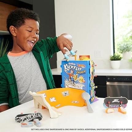 Hot Wheels Skate Tony Hawk Cereal Bowl Fingerboard Set, 1 Exclusive Board & Pair of Removable Skate Shoes, Storage for up to 4 Boards & 4 Pairs of Shoes