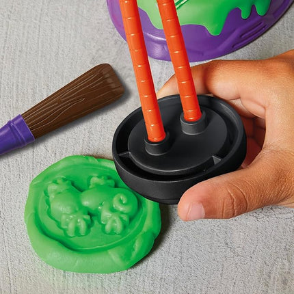 Play-Doh Teenage Mutant Ninja Turtles Mutation Station Playset, Bendy 4 Inch Donnie Action Figure, Kids Arts & Crafts, TMNT Toys for Boys & Girls 4+