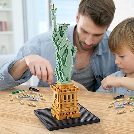 YaJie Statue of Liberty Mini Blocks Set (2810 PCS), Educational Architecture Model Kit for Teens & Adults, Creative DIY Landmark Building Toy, Ages 14+