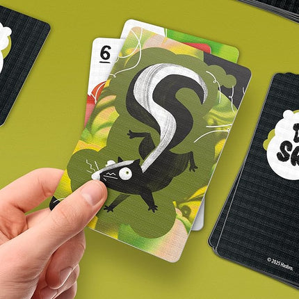 Dump The Skunk! Game | Family Card Game by Reiner Knizia | Ages 7 and Up | 2-6 Players | 20 Mins. | Easy to Learn Games for Kids, Teens, and Adults