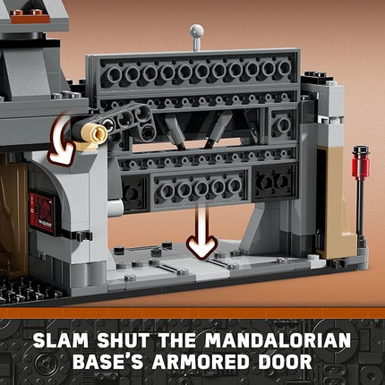 LEGO Star Wars: The Mandalorian Paz Vizsla and Moff Gideon Battle, Fun Building Set for Kids, Collectible Star Wars Toy with 4 Minifigures, Star Wars Birthday Gift for 7 Year Old Boys and Girls, 75386