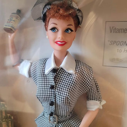 Barbie: I Love Lucy - Lucy Does a TV Commercial