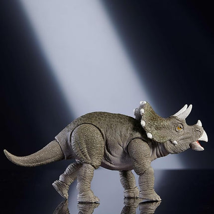 Mattel Jurassic World Hammond Collection Dinosaur Action Figure Toy, Juvenile Triceratops Premium Movie Design with Glass Eyes & 14 Points Articulation