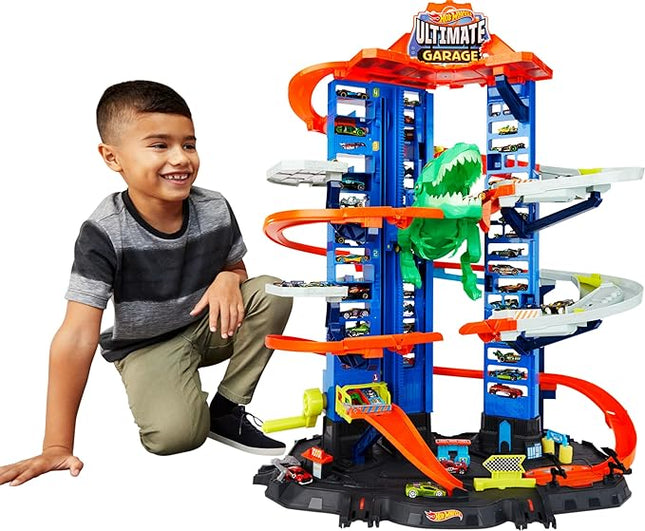Hot Wheels Ultimate Garage Track Set with 2 Toy Cars, Hot Wheels City Playset with Multi-Level Side-by-Side Racetrack, Moving T-Rex Dino & Storage for 100+ 1:64 Scale Vehicles (Amazon Exclusive)