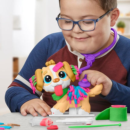 Play-Doh Care 'n Carry Vet Playset for Kids 3 Years and Up with Toy Dog, Storage, 10 Tools, and 5 Modeling Compound Colors, Non-Toxic