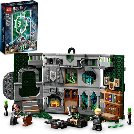 LEGO Harry Potter Slytherin House Banner Building Set 76410 - Hogwarts Castle Common Room Toy or Wall Display, Collectible Harry Potter Gift Idea for Boys, Girls and Kids with Draco Malfoy Minifigure