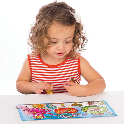 ORCHARD TOYS Moose Smelly Socks Game. Find Matching Pairs of Socks for Your Monsters! for Ages 3-6 and 2-4 Players