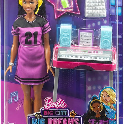 Barbie: Big City, Big Dreams Brooklyn” Roberts Doll (11.5-in, Brunette with Braids) & Music Studio Playset with Keyboard & Accessories, Gift for 3 to 7 Year Olds