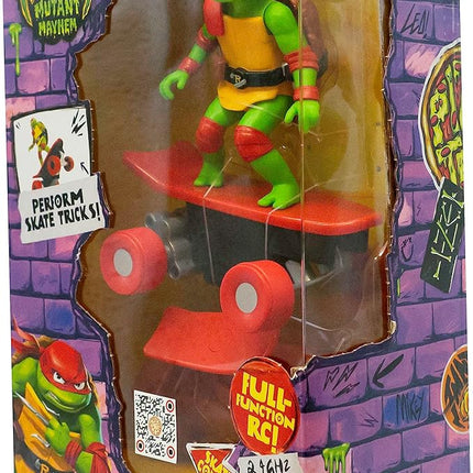 Teenage Mutant Ninja Turtles Toy, Raphael Half Pipe RC Skate Vehicle with Tricks, 2.4 GHz Remote Control TMNT Ninja Turtle Toy, Mutant Mayhem, Ages 5+