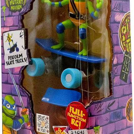 Teenage Mutant Ninja Turtles Toy, Leonardo Half Pipe RC Skate Vehicle, 2.4 GHz Skateboard Controller, Mutant Mayhem TMNT Remote Control Toy for Kids, Ages 3+