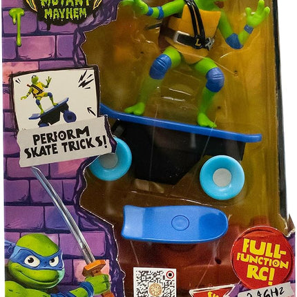 Teenage Mutant Ninja Turtles Toy, Leonardo Half Pipe RC Skate Vehicle, 2.4 GHz Skateboard Controller, Mutant Mayhem TMNT Remote Control Toy for Kids, Ages 3+