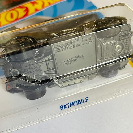 Hot Wheels 2022 - Batmobile - The Batman 5/5 [Gray] 178/250
