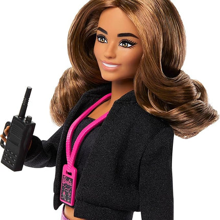 Barbie Careers Career of The Year 2 Dolls & Accessories with Music Star & Tour Manager in Removable Fashions
