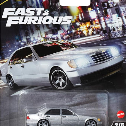 Hot Wheels Cars, Premium Fast & Furious 1:64 Scale Die-Cast Car for Collectors Inspired by Fast & Furious Movie Franchise